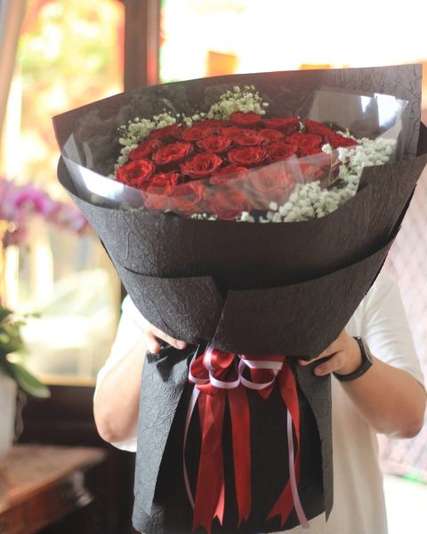 Bó hồng tình yêu 