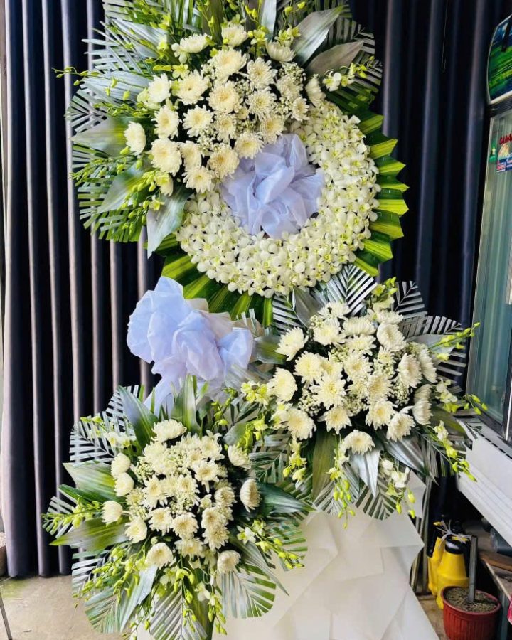 Hoa tang thành kính