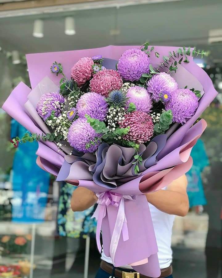 Bó hoa cúc mẫu đơn tím