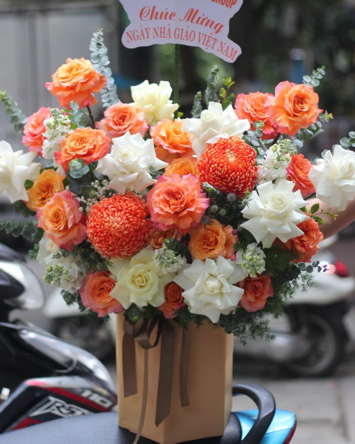 Hoa chúc mừng sang trọng