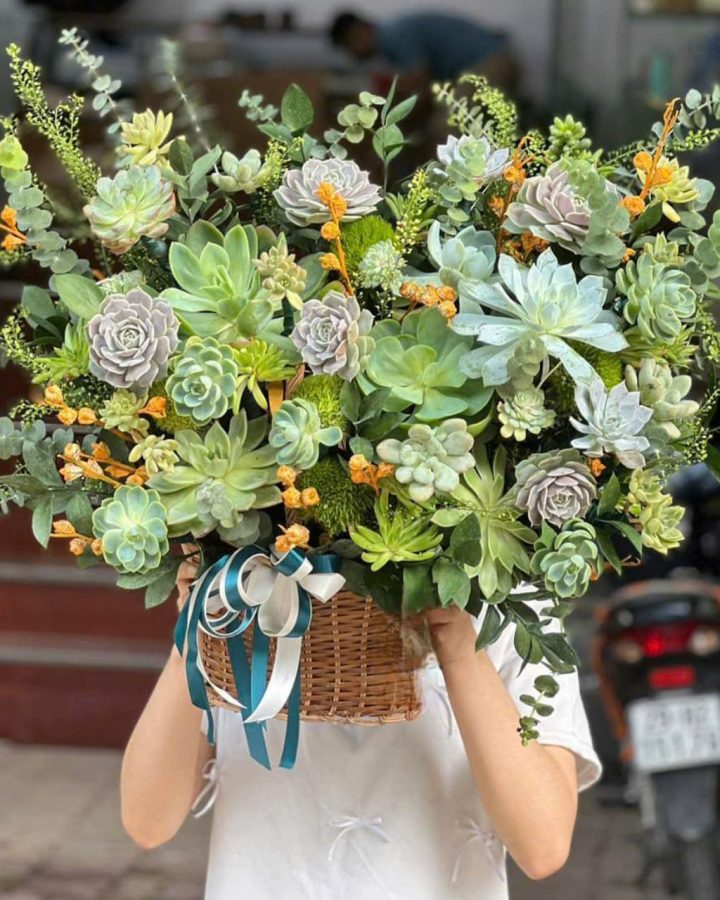 Hộp hoa chúc mừng
