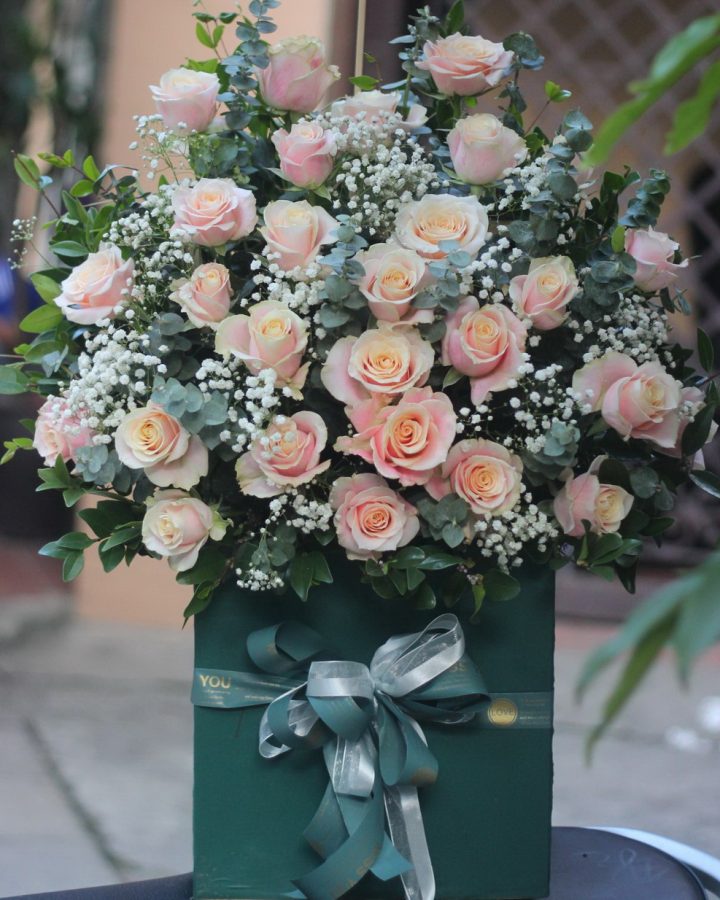 Hoa chúc mừng