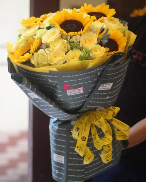 Hạnh Phúc trong vòng tay