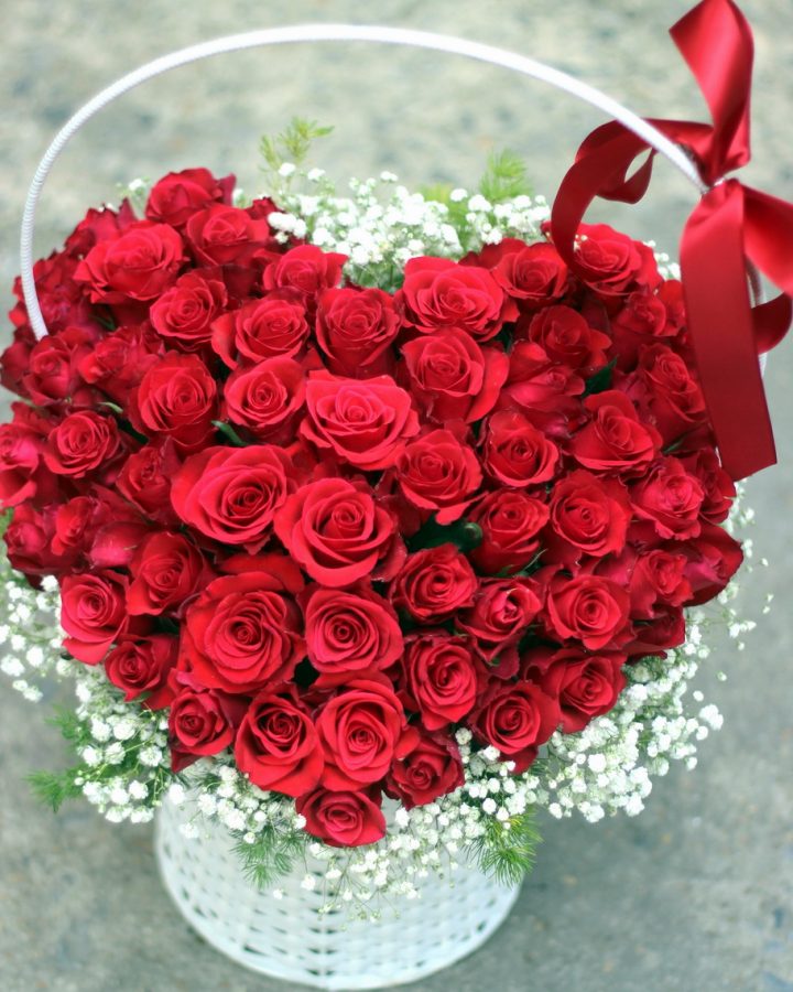 Giỏ hồng trái tim