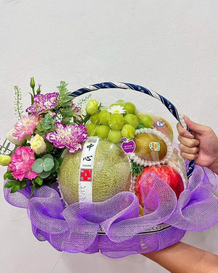 Giỏ Hoa Quả Chúc Mừng
